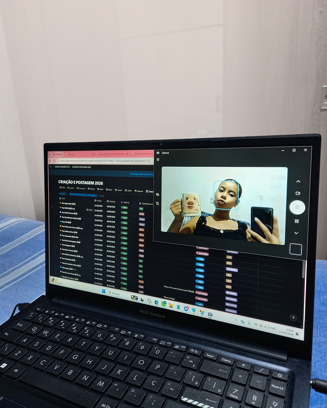 Nem todo trabalho aparece no feed do jeito que acontece nos bastidores.